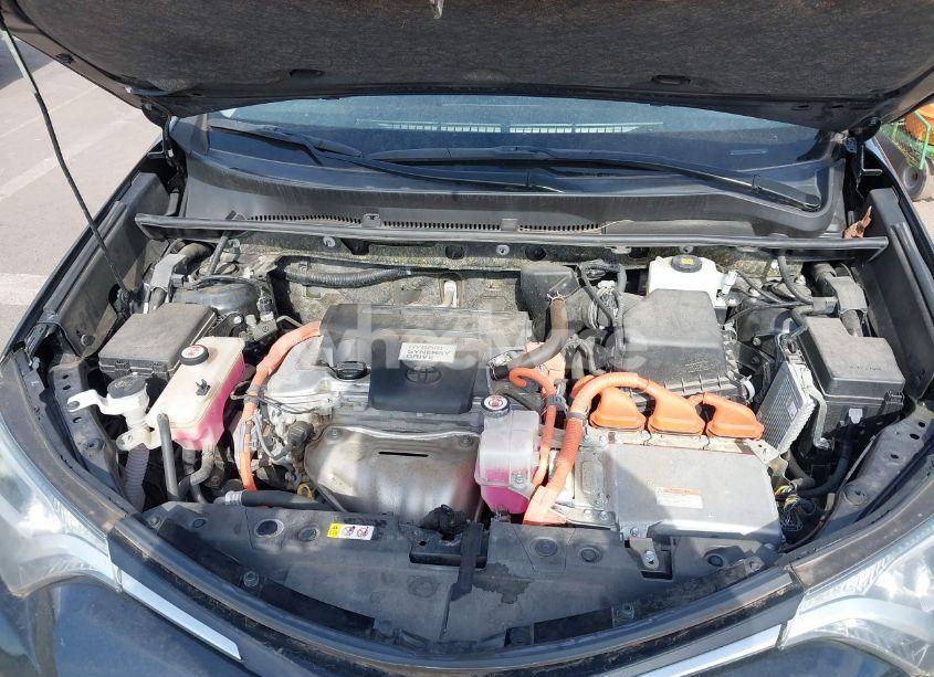 Photo 10 of 2018 Toyota Rav4 HYBRID LE (VIN JTMRJREV7JD212899)