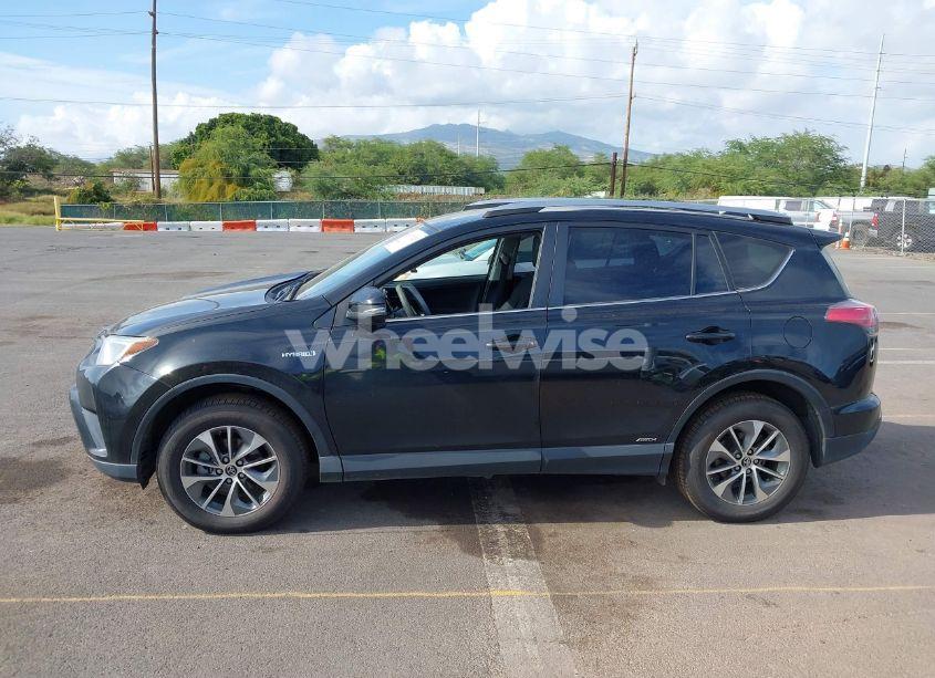 Photo 15 of 2018 Toyota Rav4 HYBRID LE (VIN JTMRJREV7JD212899)