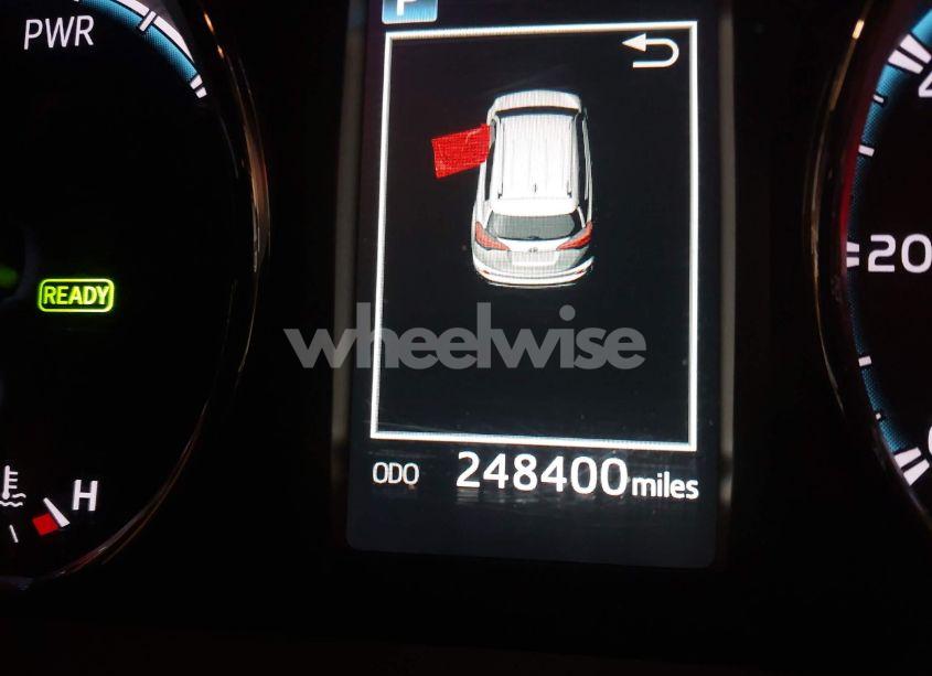 Photo 15 of 2016 Toyota Rav4 HYBRID XLE (VIN JTMRJREV8GD002353)