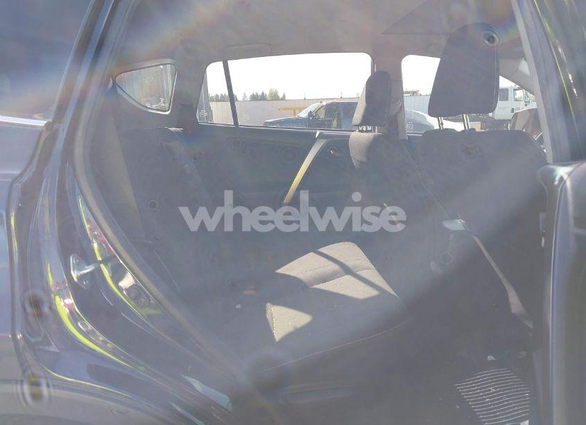 Photo 8 of 2017 Toyota Rav4 HYBRID XLE (VIN JTMRJREV9HD146768)