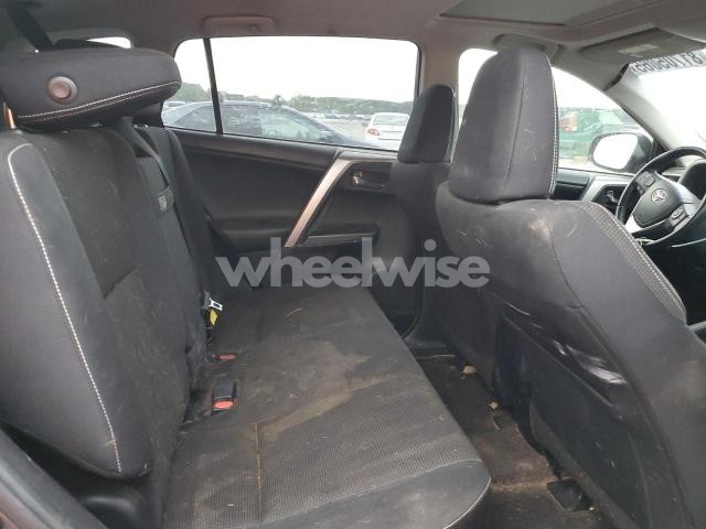 Photo 12 of 2016 TOYOTA RAV4 HV XLE (VIN JTMRJREVXGD030932)