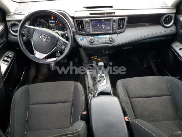 Photo 4 of 2016 TOYOTA RAV4 HV XLE (VIN JTMRJREVXGD030932)
