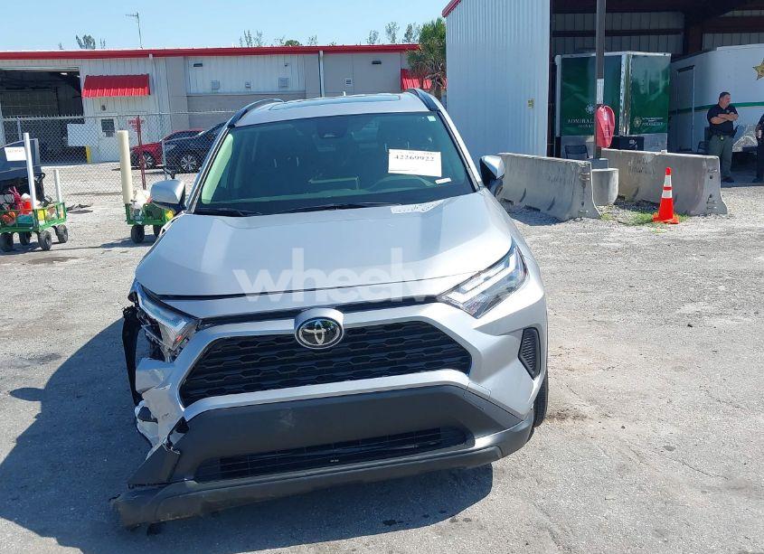 Photo 13 of 2025 Toyota Rav4 HYBRID XLE (VIN JTMRWRFV0SD285288)