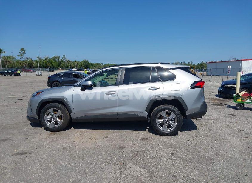 Photo 15 of 2025 Toyota Rav4 HYBRID XLE (VIN JTMRWRFV0SD285288)