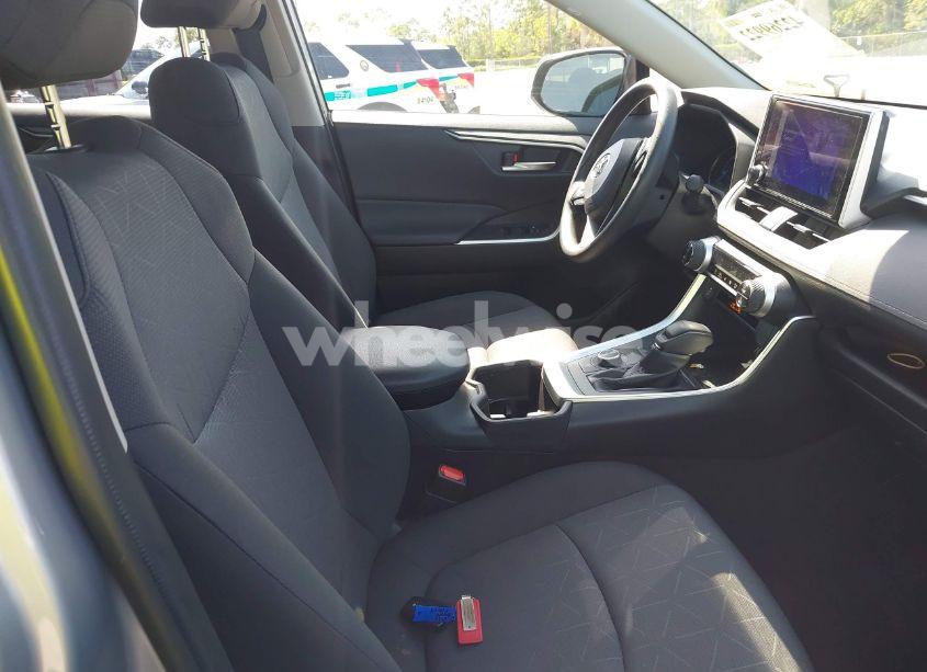 Photo 5 of 2025 Toyota Rav4 HYBRID XLE (VIN JTMRWRFV0SD285288)