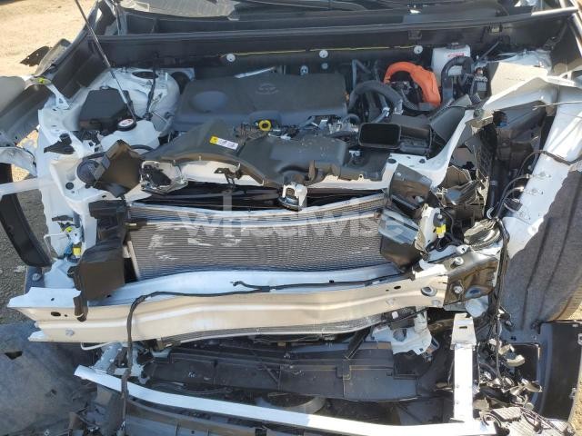 Photo 5 of 2025 TOYOTA RAV4 XLE (VIN JTMRWRFV0SD315972)