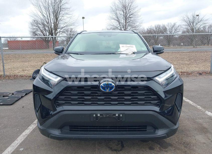 Photo 12 of 2024 Toyota Rav4 HYBRID XLE (VIN JTMRWRFV1RJ058543)