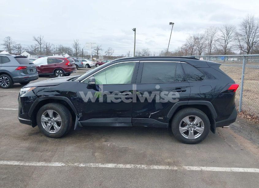 Photo 14 of 2024 Toyota Rav4 HYBRID XLE (VIN JTMRWRFV1RJ058543)