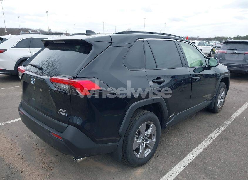 Photo 4 of 2024 Toyota Rav4 HYBRID XLE (VIN JTMRWRFV1RJ058543)