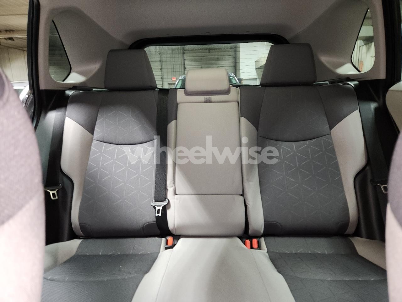 Photo 10 of 2025 TOYOTA RAV4 XLE (VIN JTMRWRFV1SJ071010)