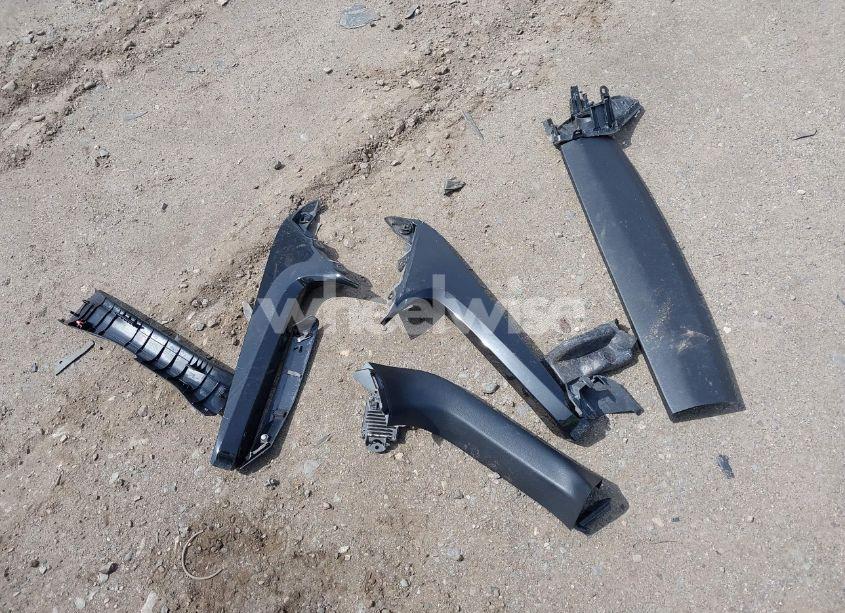 Photo 12 of 2019 Toyota Rav4 HYBRID XLE (VIN JTMRWRFV2KD022588)