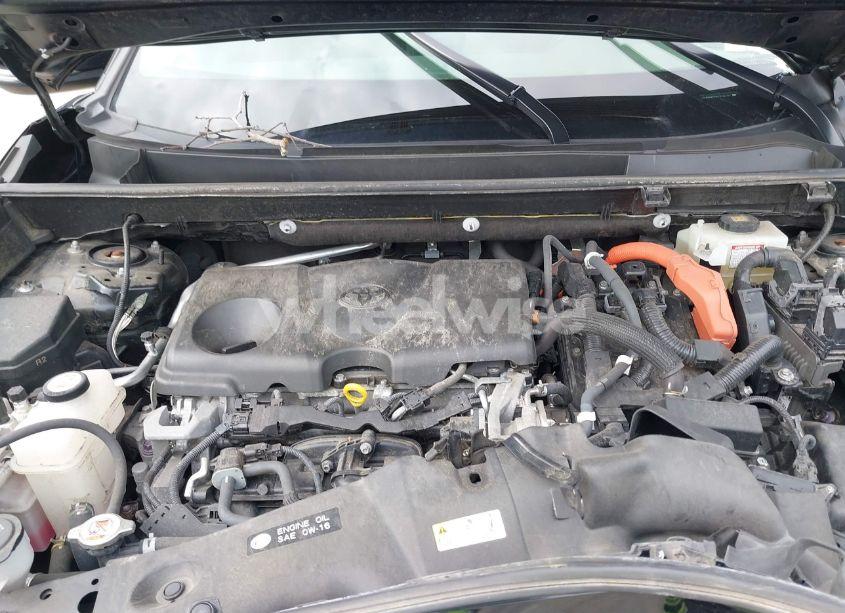 Photo 10 of 2020 Toyota Rav4 HYBRID XLE (VIN JTMRWRFV2LD046181)