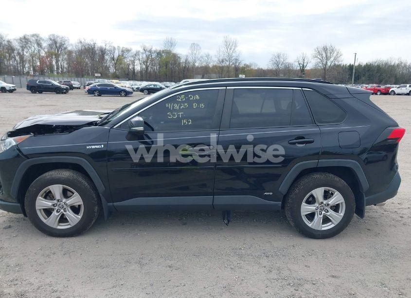 Photo 14 of 2020 Toyota Rav4 HYBRID XLE (VIN JTMRWRFV2LD046181)