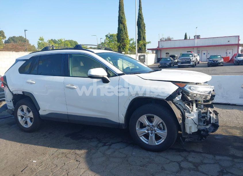 Photo 14 of 2020 Toyota Rav4 HYBRID XLE (VIN JTMRWRFV2LD550598)