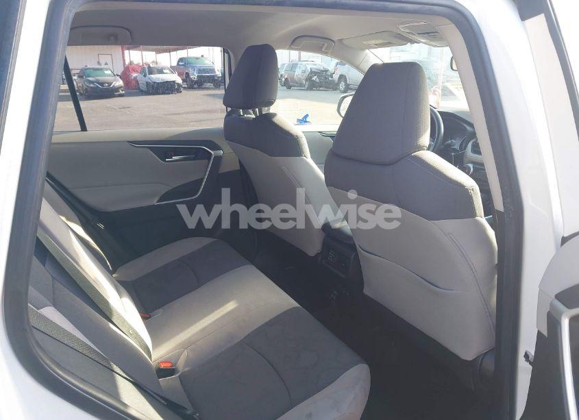 Photo 8 of 2020 Toyota Rav4 HYBRID XLE (VIN JTMRWRFV2LD550598)