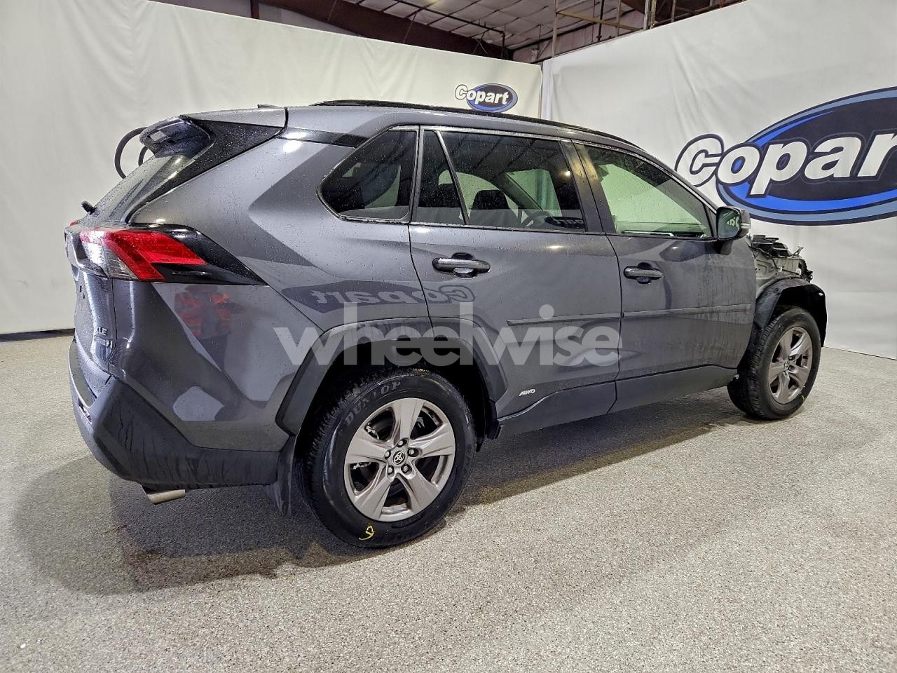 Photo 3 of 2023 TOYOTA RAV4 XLE (VIN JTMRWRFV2PD174524)