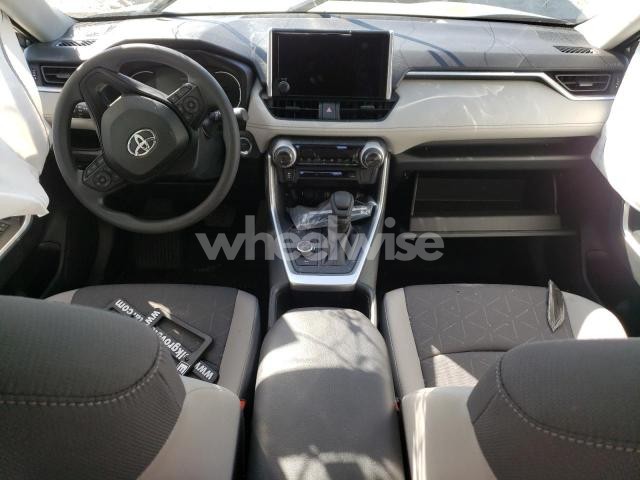 Photo 2 of 2025 TOYOTA RAV4 XLE (VIN JTMRWRFV2SJ076104)