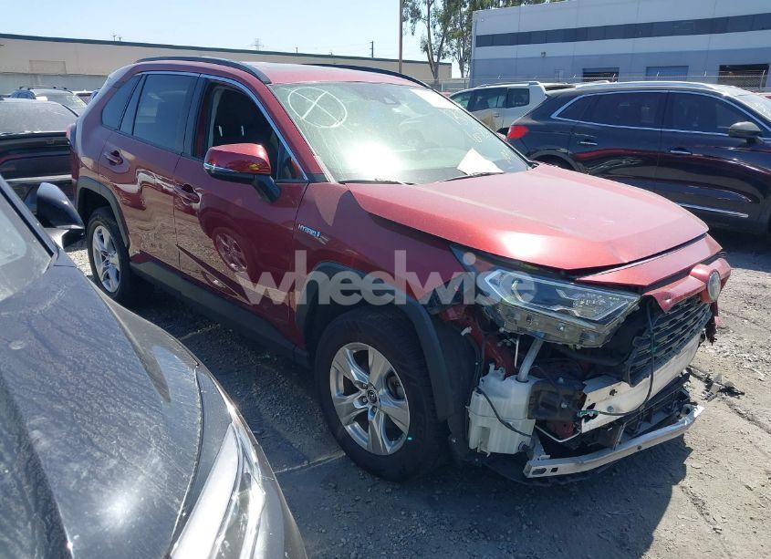 2019 Toyota Rav4 HYBRID XLE (VIN JTMRWRFV3KD002396) main photo
