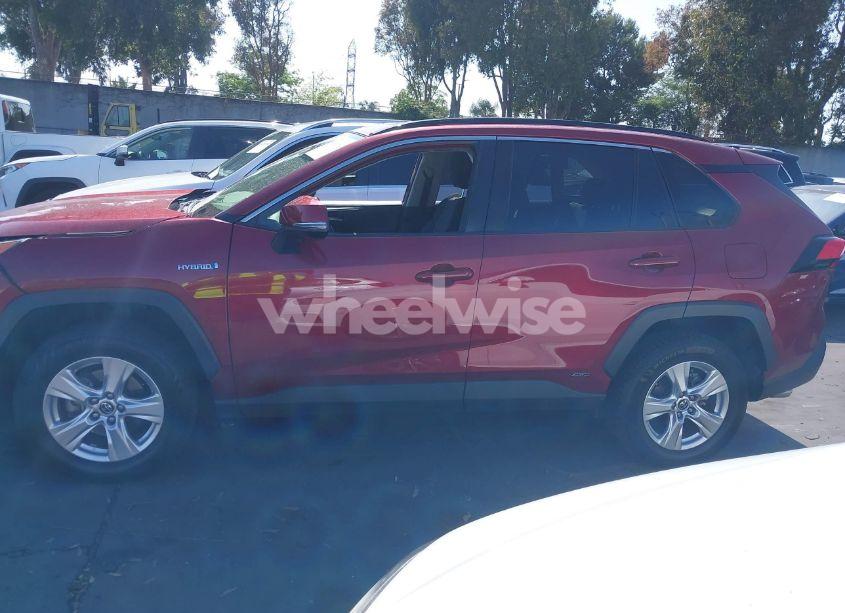 Photo 14 of 2019 Toyota Rav4 HYBRID XLE (VIN JTMRWRFV3KD002396)