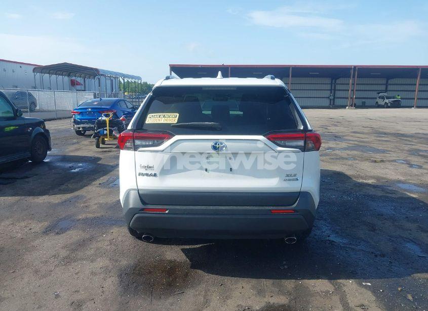 Photo 16 of 2021 Toyota Rav4 HYBRID XLE (VIN JTMRWRFV3MD135548)