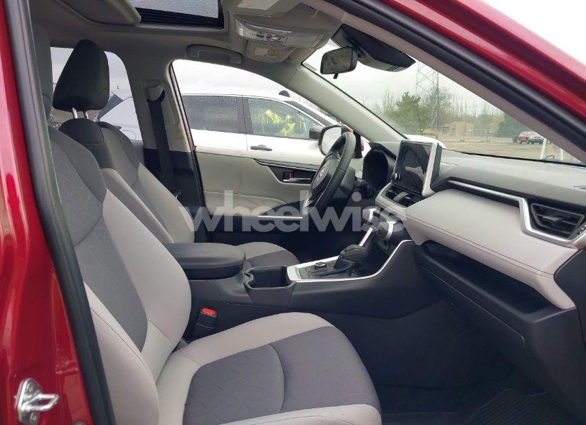 Photo 5 of 2023 Toyota Rav4 HYBRID XLE (VIN JTMRWRFV3PD205294)