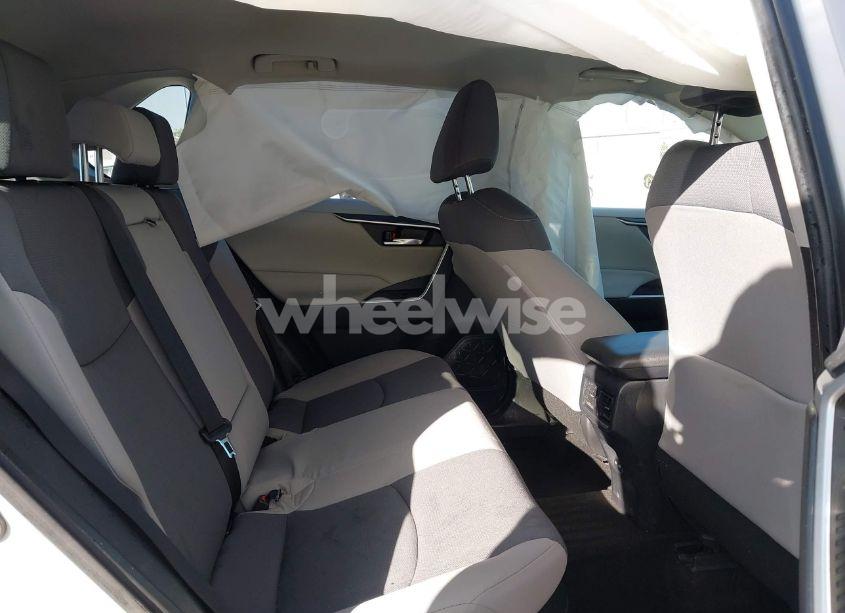 Photo 8 of 2023 Toyota Rav4 HYBRID XLE (VIN JTMRWRFV3PD206493)