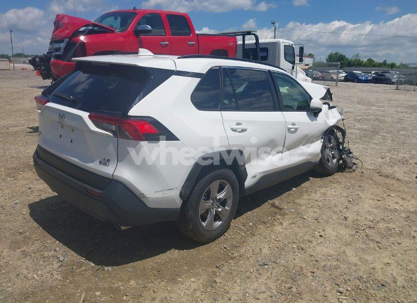 Photo 4 of 2025 Toyota Rav4 HYBRID XLE (VIN JTMRWRFV3SD284717)