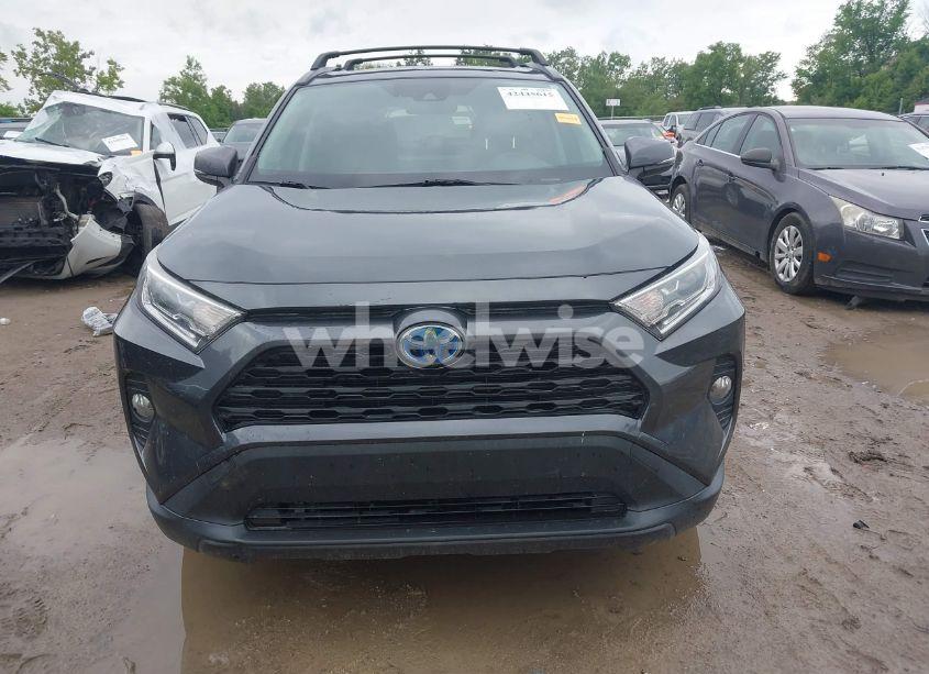 Photo 12 of 2019 Toyota Rav4 HYBRID XLE (VIN JTMRWRFV4KD024004)