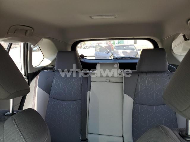 Photo 9 of 2024 TOYOTA RAV4 XLE (VIN JTMRWRFV5RD262647)