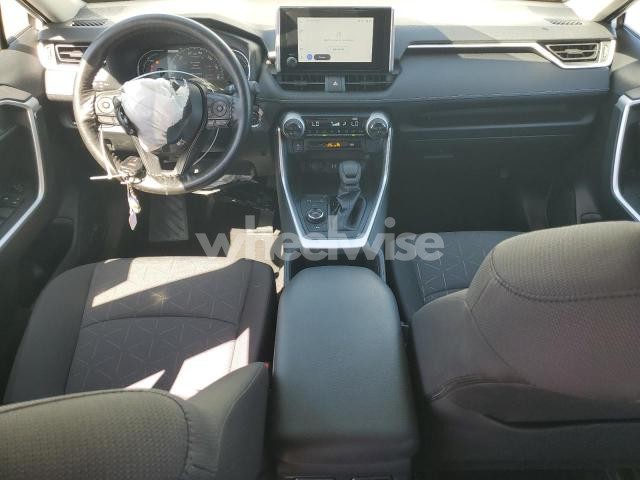 Photo 9 of 2025 TOYOTA RAV4 XLE (VIN JTMRWRFV5SD300383)
