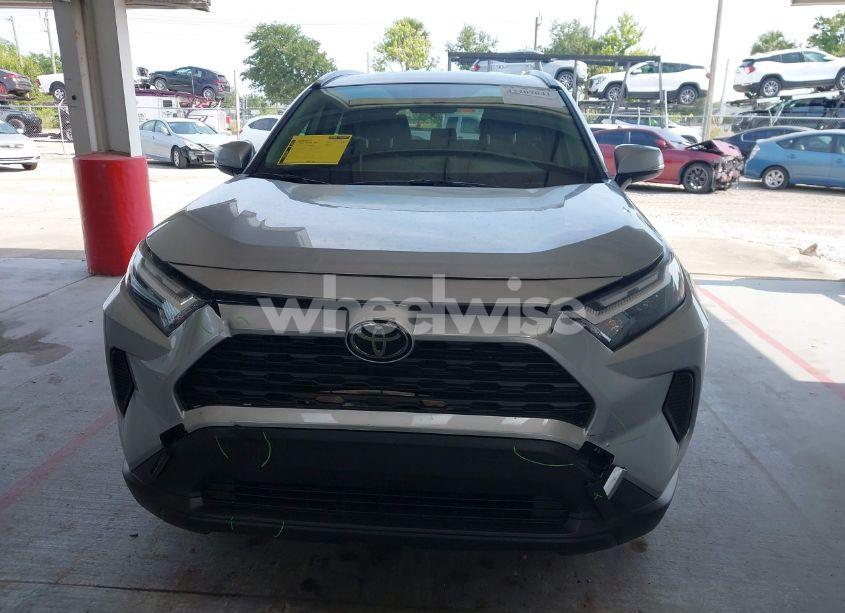 Photo 12 of 2025 Toyota Rav4 HYBRID XLE (VIN JTMRWRFV5SJ063802)