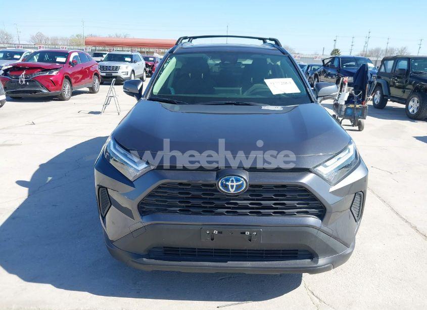 Photo 13 of 2024 Toyota Rav4 HYBRID XLE (VIN JTMRWRFV8RJ060533)