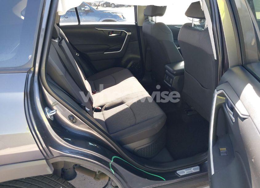 Photo 8 of 2024 Toyota Rav4 HYBRID XLE (VIN JTMRWRFV8RJ060533)