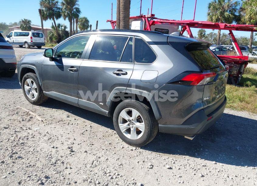 Photo 3 of 2020 Toyota Rav4 HYBRID XLE (VIN JTMRWRFVXLD068543)