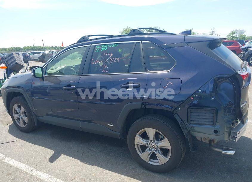 Photo 17 of 2024 Toyota Rav4 HYBRID XLE (VIN JTMRWRFVXRJ058637)
