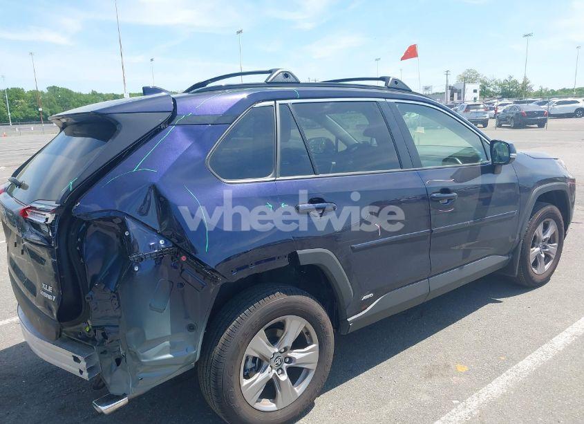 Photo 19 of 2024 Toyota Rav4 HYBRID XLE (VIN JTMRWRFVXRJ058637)