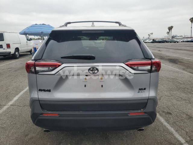 Photo 7 of 2025 TOYOTA RAV4 XLE (VIN JTMRWRFVXSD277926)