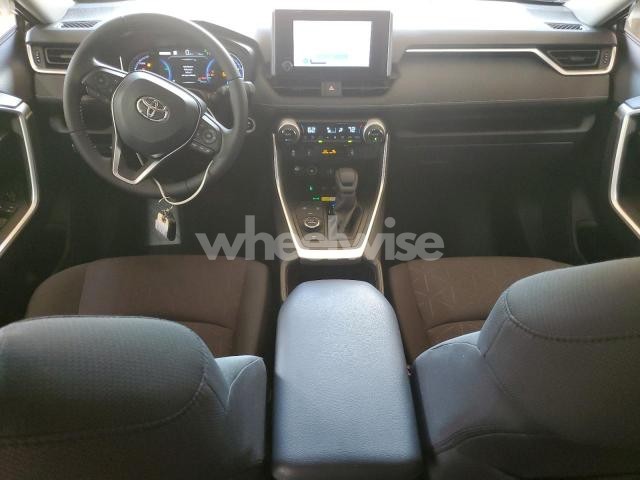 Photo 9 of 2025 TOYOTA RAV4 XLE (VIN JTMRWRFVXSD293544)