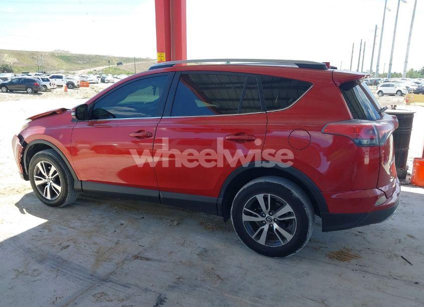 Photo 15 of 2017 Toyota Rav4 XLE (VIN JTMWFREV1HJ120672)