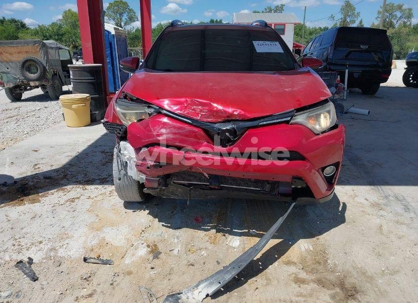 Photo 6 of 2017 Toyota Rav4 XLE (VIN JTMWFREV1HJ120672)