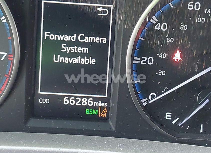 Photo 15 of 2018 Toyota Rav4 XLE (VIN JTMWFREV1JJ200110)