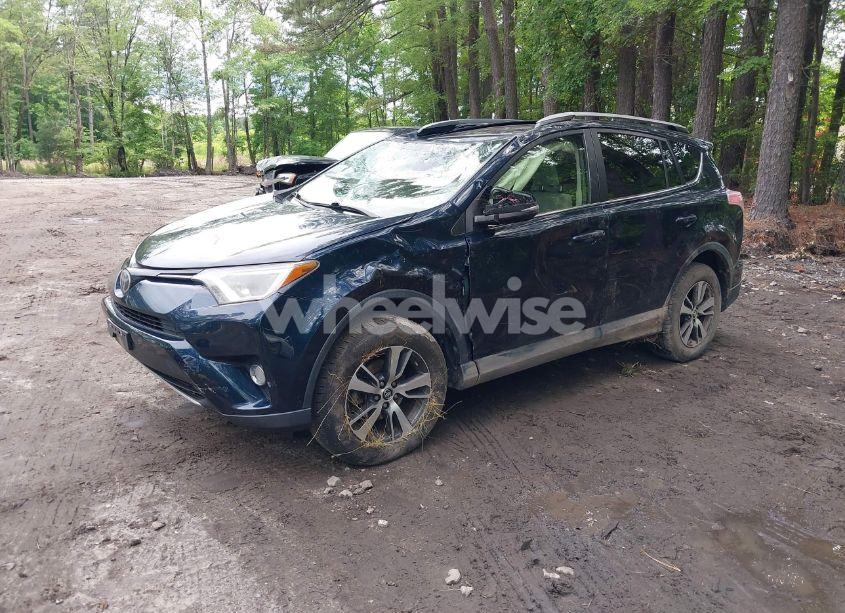 Photo 2 of 2017 Toyota Rav4 XLE (VIN JTMWFREV4HJ128720)