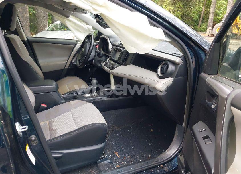 Photo 5 of 2017 Toyota Rav4 XLE (VIN JTMWFREV4HJ128720)