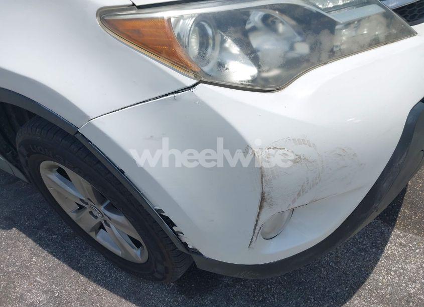 Photo 6 of 2015 Toyota Rav4 XLE (VIN JTMWFREV5FD057765)