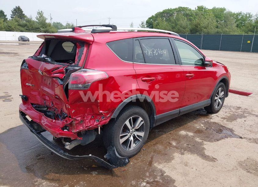 Photo 4 of 2017 Toyota Rav4 XLE (VIN JTMWFREV5HJ122389)