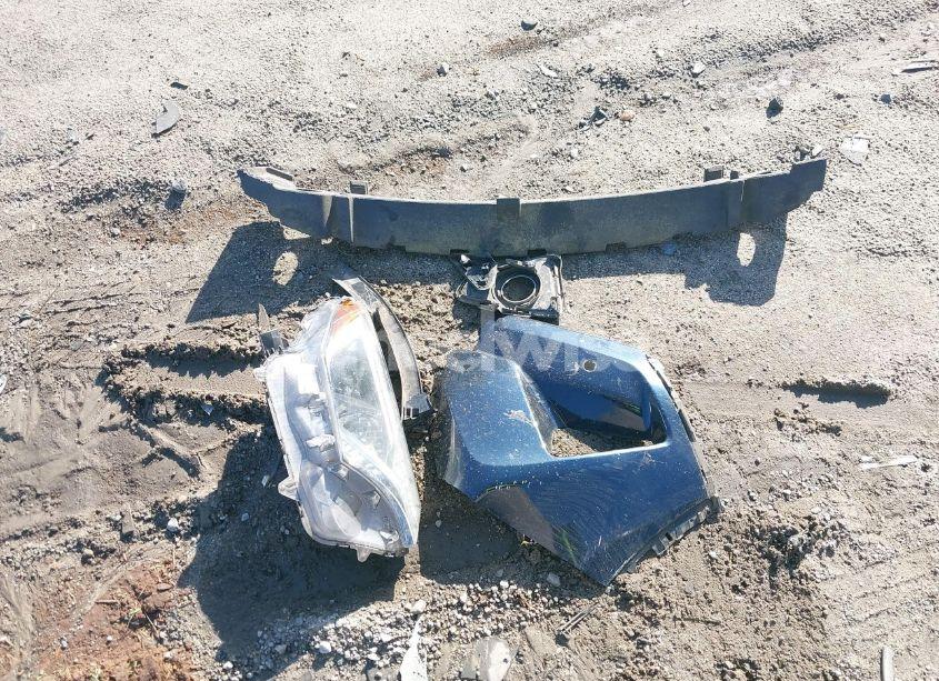 Photo 12 of 2018 Toyota Rav4 XLE (VIN JTMWFREV5JJ739619)