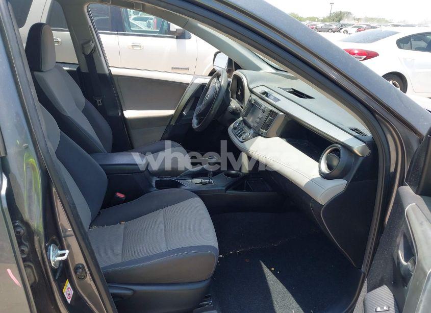 Photo 5 of 2013 Toyota Rav4 XLE (VIN JTMWFREV6DD006093)