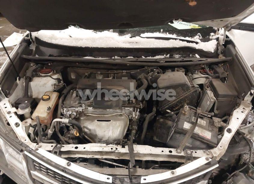 Photo 10 of 2014 Toyota Rav4 XLE (VIN JTMWFREV7EJ000192)