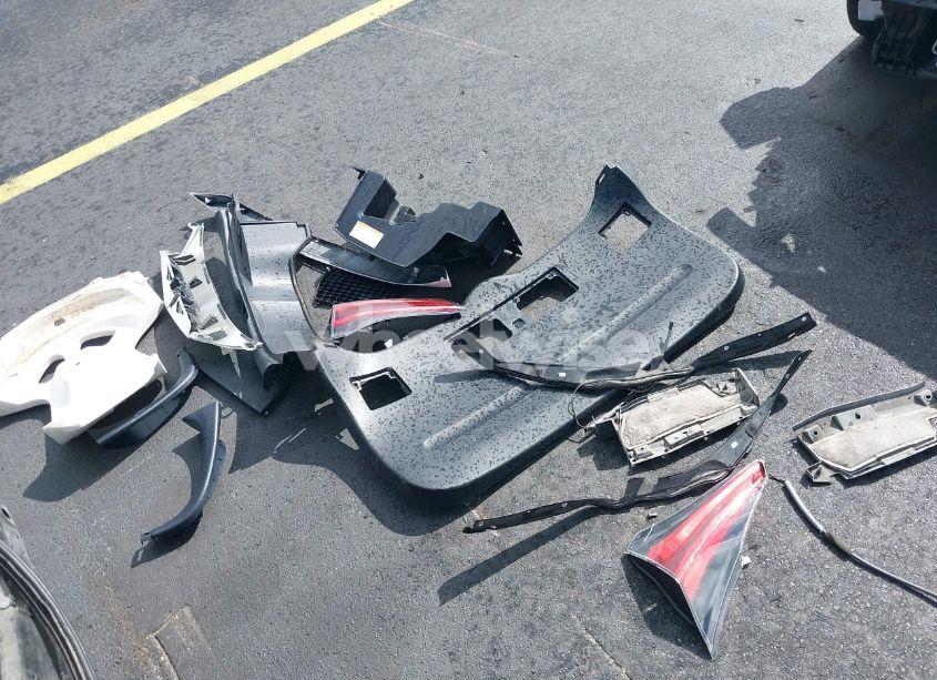 Photo 12 of 2018 Toyota Rav4 XLE (VIN JTMWFREV7JD113293)