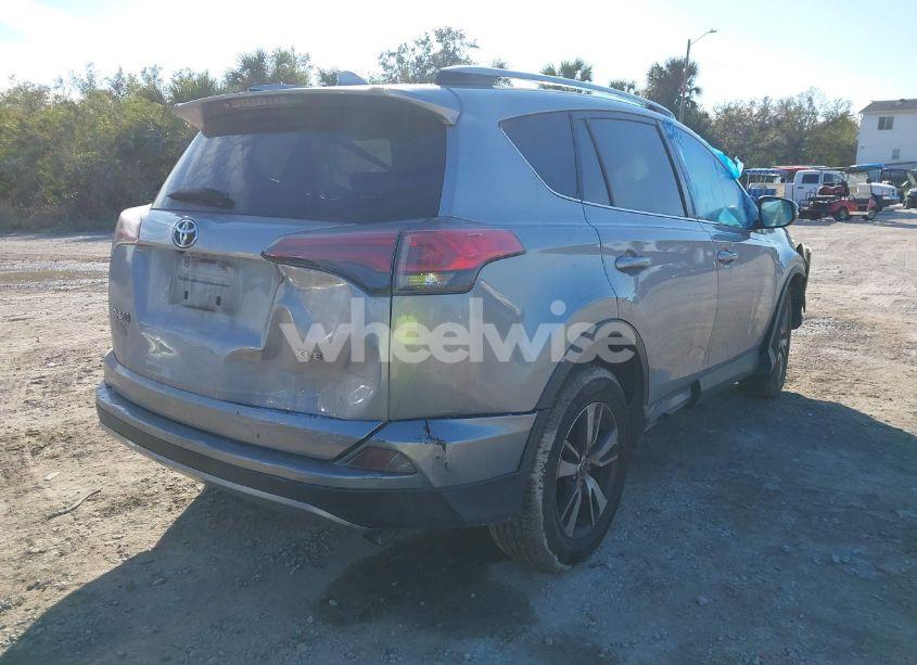 Photo 4 of 2018 Toyota Rav4 ADVENTURE/XLE (VIN JTMWFREV7JD125119)